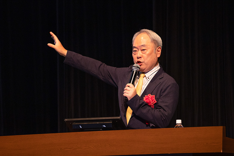 株式会社日本共創プラットフォーム代表取締役会長 冨山和彦氏の基調講演②